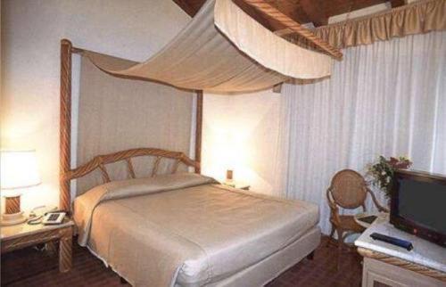 Hotel Villa Isabela Sant'Angelo  Ngoại thất bức ảnh